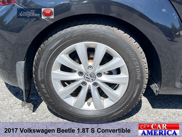 2017 Volkswagen Beetle 1.8T S Convertible ***SALE***