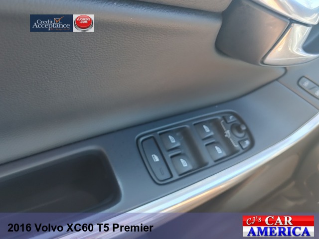 2016 Volvo XC60 T5 Premier 