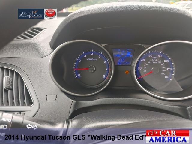 2014 Hyundai Tucson GLS  The Walking Dead edition 