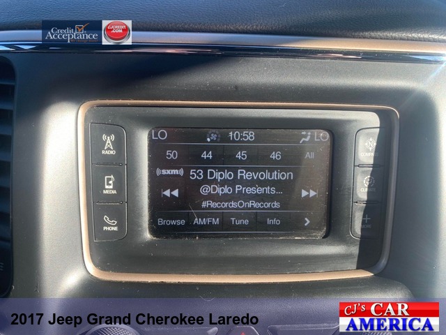 2017 Jeep Grand Cherokee Laredo 