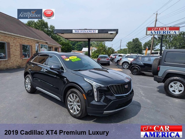 2019 Cadillac XT4 Premium Luxury