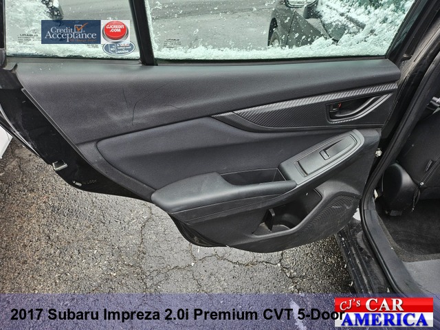 2017 Subaru Impreza 2.0i Premium CVT 5-Door