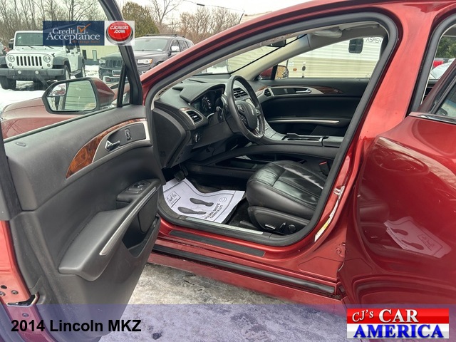 2014 Lincoln MKZ Sedan