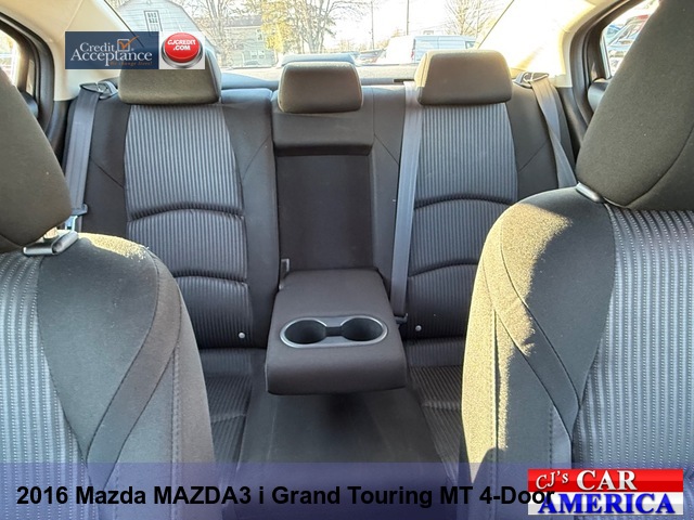 2016 Mazda MAZDA3 i Grand Touring 4-Door