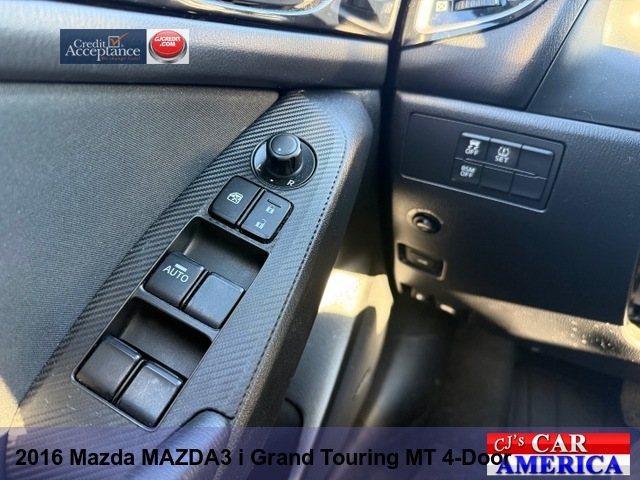 2016 Mazda MAZDA3 i Grand Touring 4-Door