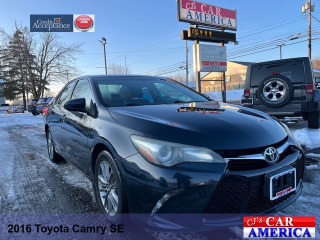 2016 Toyota Camry SE