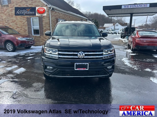 2019 Volkswagen Atlas SE w/Technology