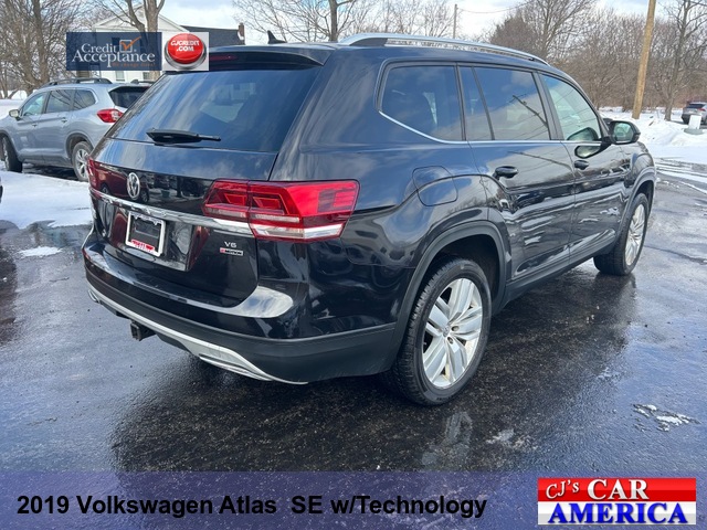 2019 Volkswagen Atlas SE w/Technology