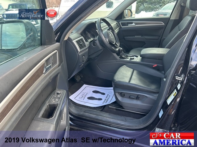2019 Volkswagen Atlas SE w/Technology