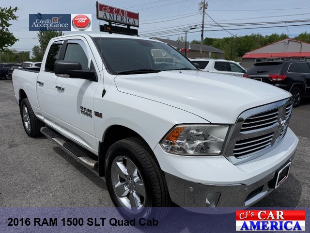 2016 RAM 1500 SLT Quad Cab 