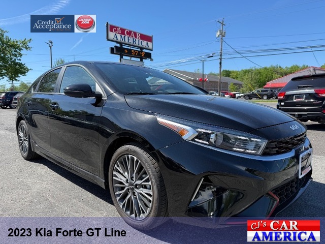 2023 Kia Forte GT Line